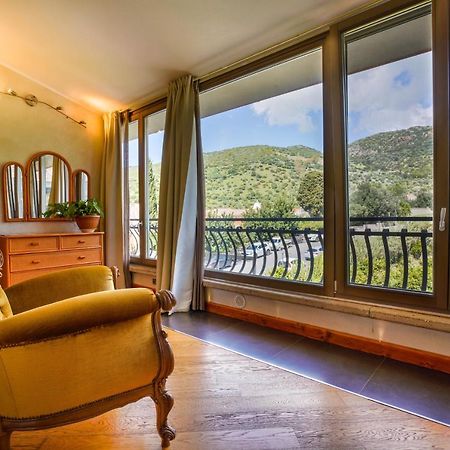 Sa Domo E Giuanne E Giuanna Bed & Breakfast Bosa Ngoại thất bức ảnh