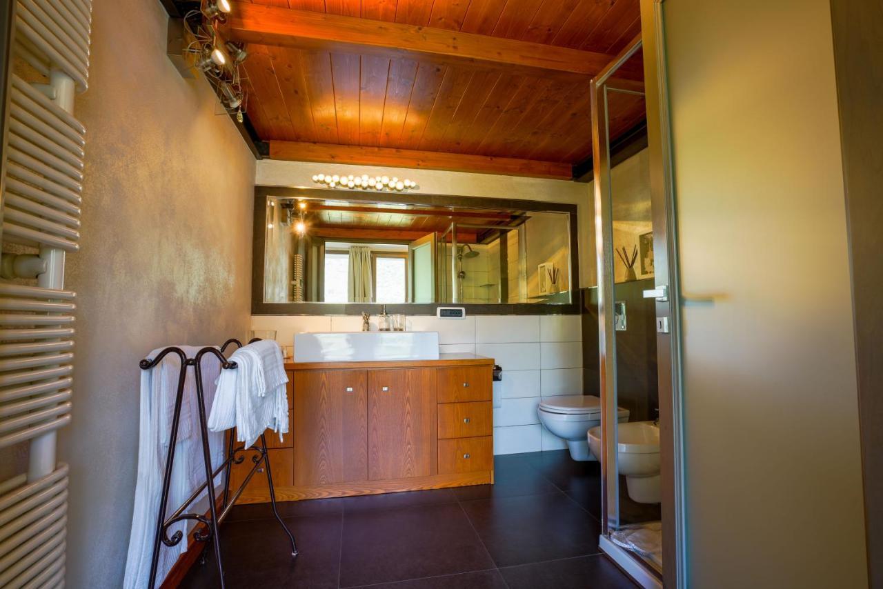 Sa Domo E Giuanne E Giuanna Bed & Breakfast Bosa Ngoại thất bức ảnh