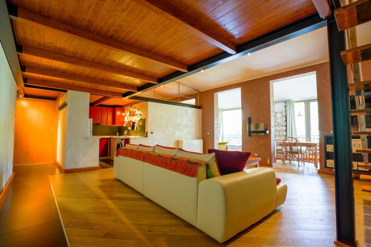 Sa Domo E Giuanne E Giuanna Bed & Breakfast Bosa Ngoại thất bức ảnh